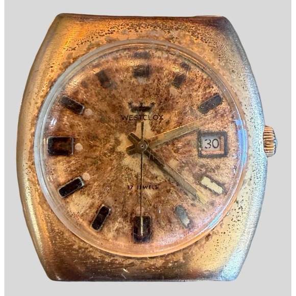 Vintage Westclox 17 Jewel Mechanical WatchRunsHeavy Patina DialDate